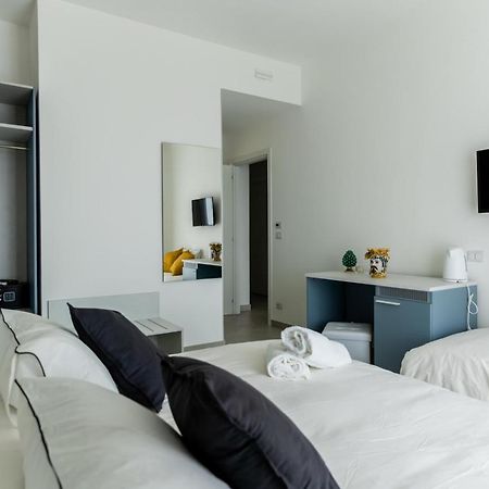 Teddu B&B Giardini Naxos Bagian luar foto
